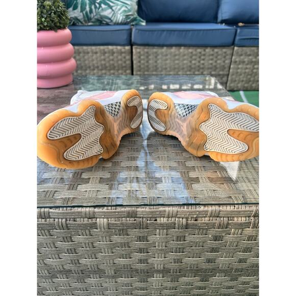 Air Jordan 11 Low “Legend Pink” White Youth Size 5.5 - Picture 8 of 8